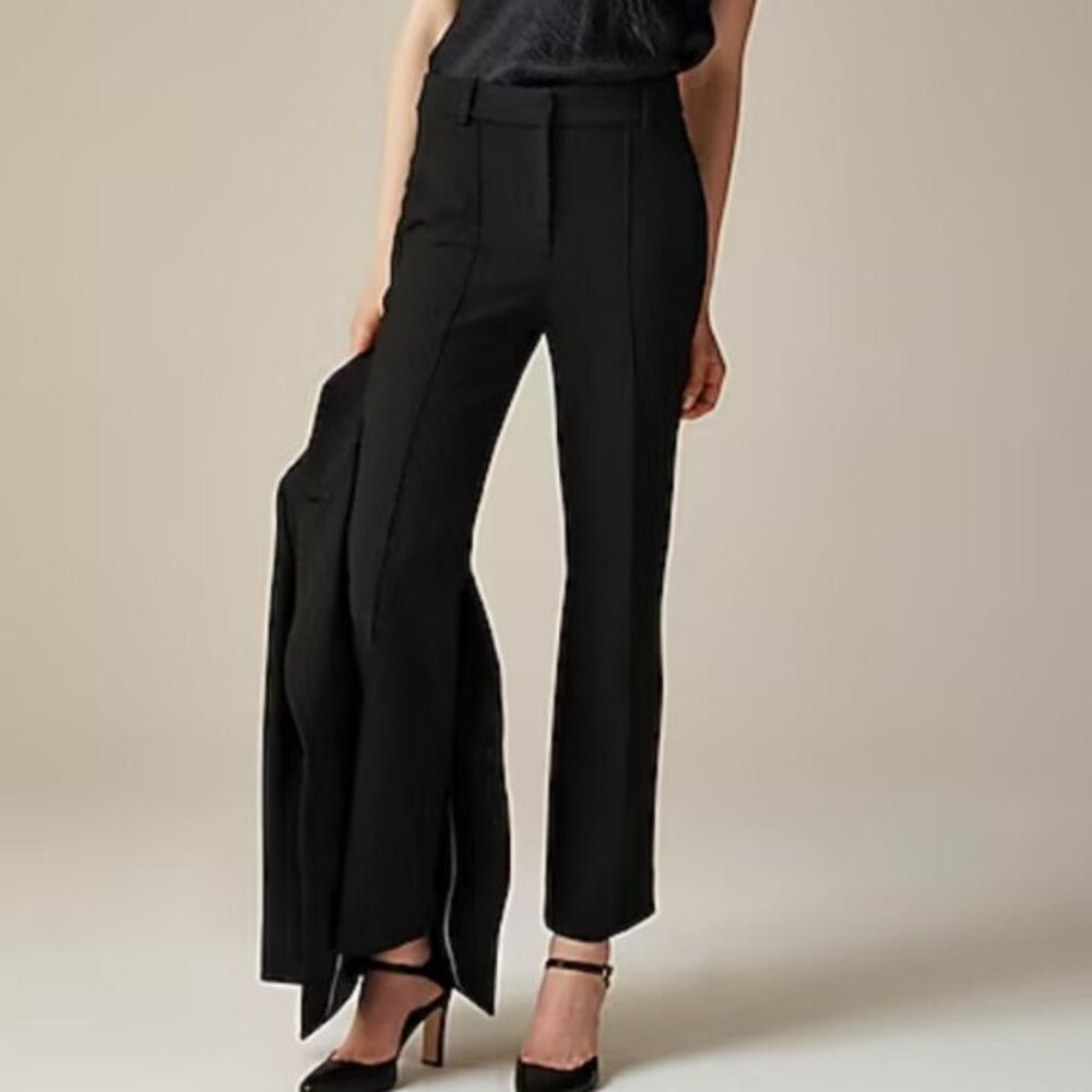 Cropped Natalia pant in four-season stretch, Size 4
